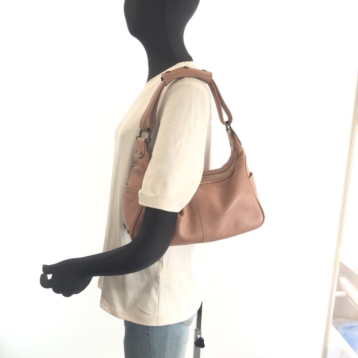 Tod's Dusty Pink Pink Leather Handbag Shoulder Bag (Pre-Owned)