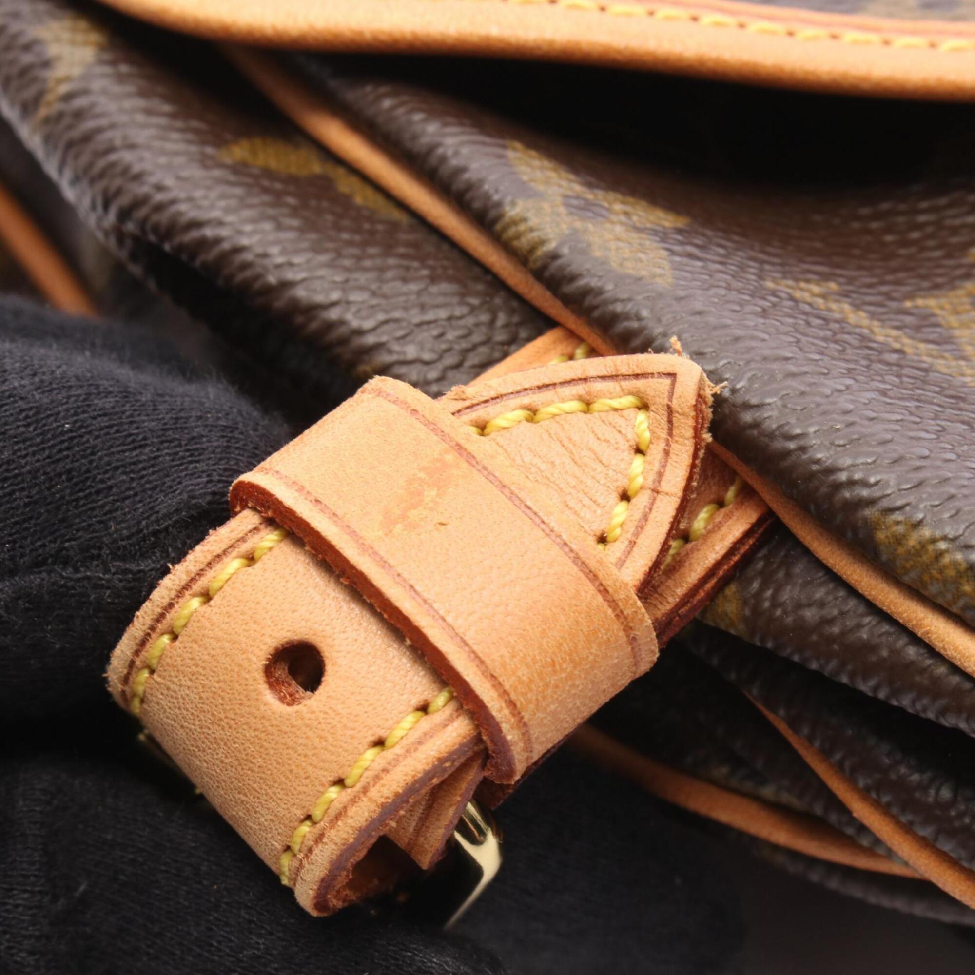 Louis Vuitton Brown Monogram Coated Canvas Leather Handbag Shoulder Bag (Pre-Owned)