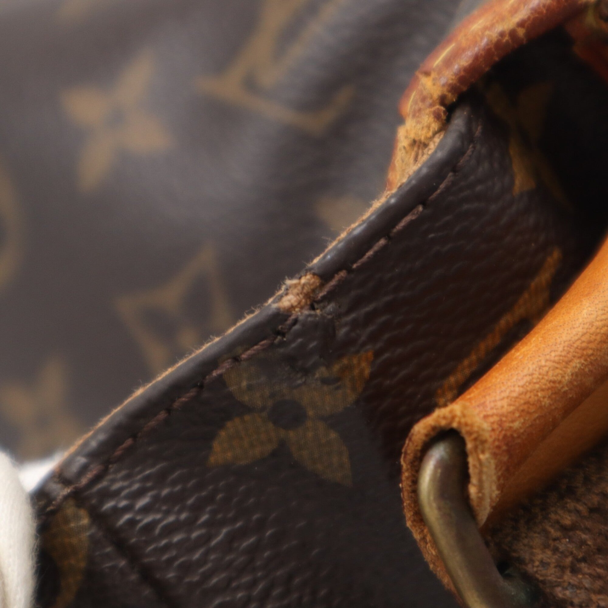 Louis Vuitton Monogram Beige Brown Coated Canvas Leather Shoulder Bag (Pre-Owned)