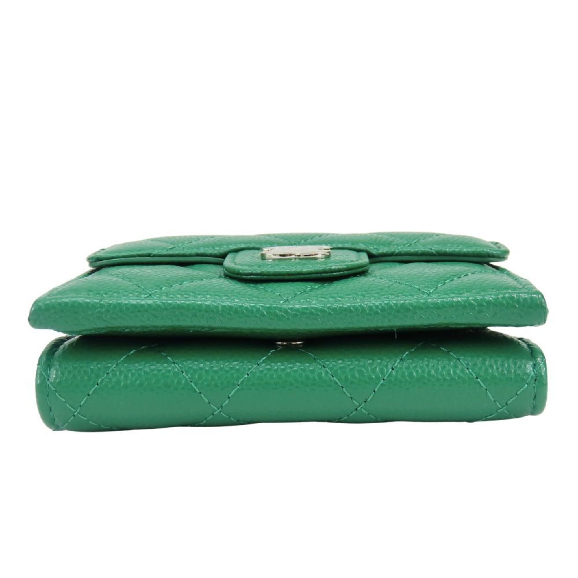 Chanel Green Grained Calfskin Wallet (Tri-Fold) (Pre-Owned)