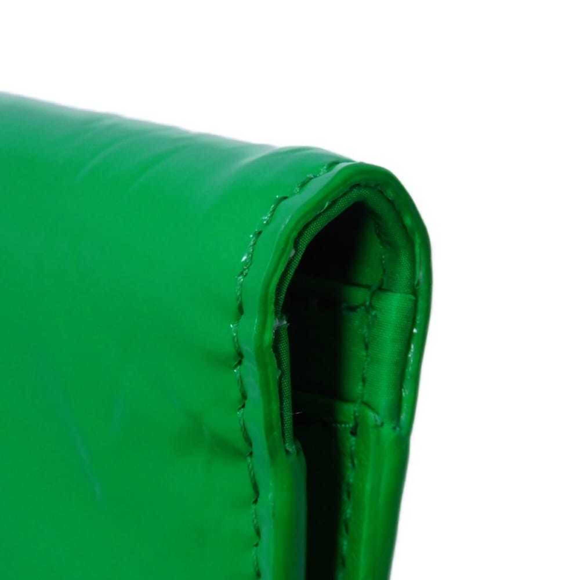 Bottega Veneta Green Leather Long Wallet (Bi-Fold) (Pre-Owned)