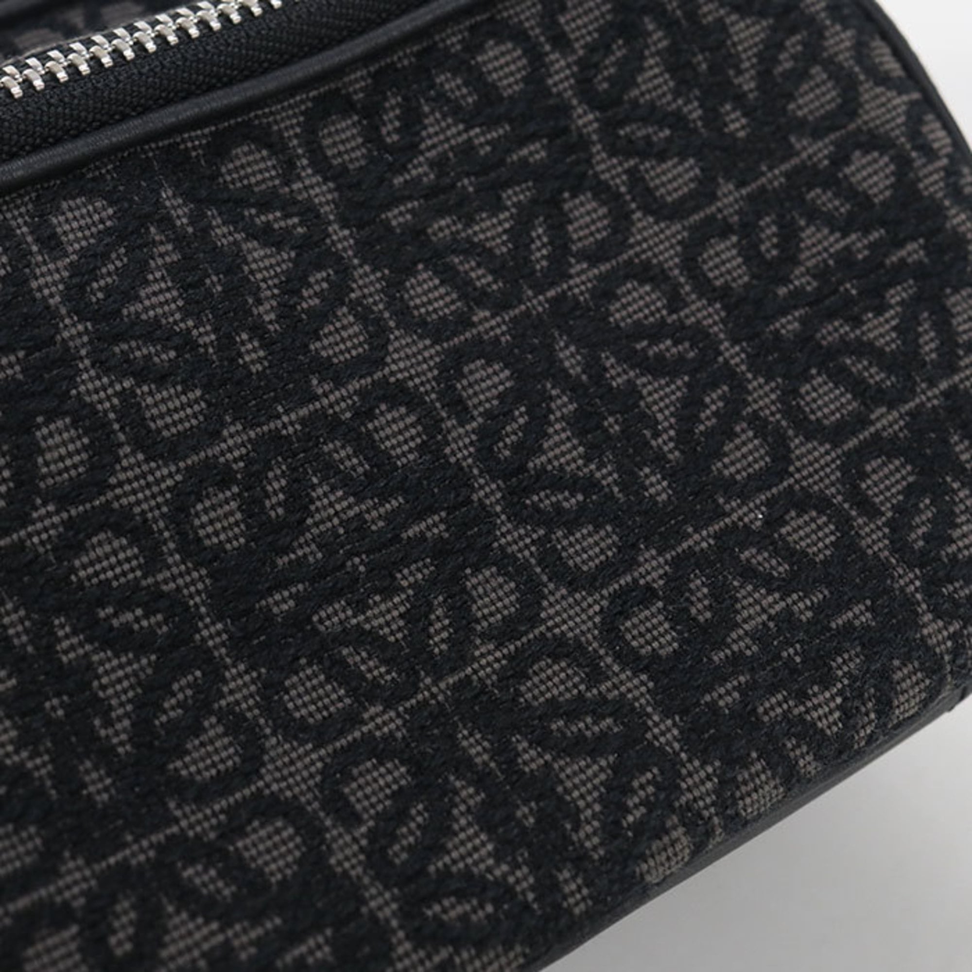 Loewe Black Jacquard Shoulder Bag (Pre-Owned)