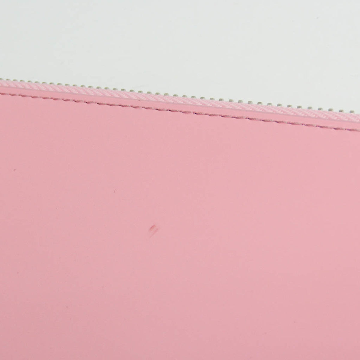 Givenchy Pink Leather Clutch Bag (Pre-Owned)