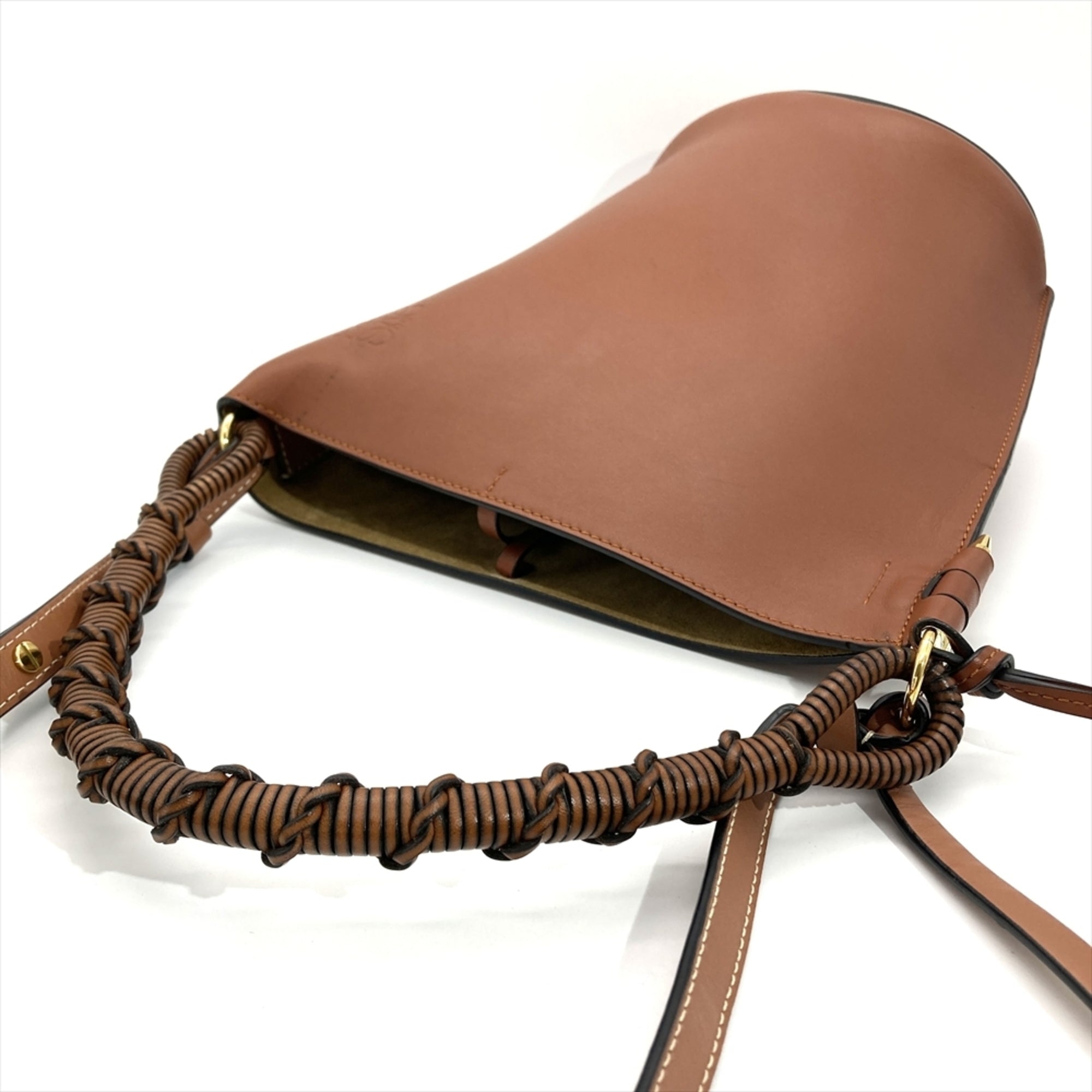 Loewe Brown Leather Shoulder Bag (Pre-Owned)