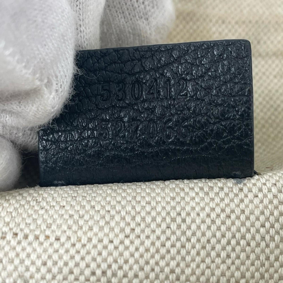 Gucci Black Leather Fanny Pack Sling Bag (Pre-Owned)