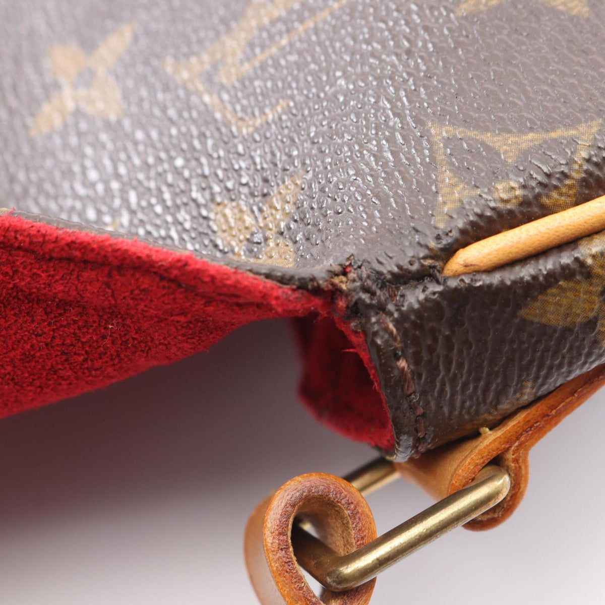 Louis Vuitton Brown Monogram Monogram Leather Handbag Shoulder Bag (Pre-Owned)