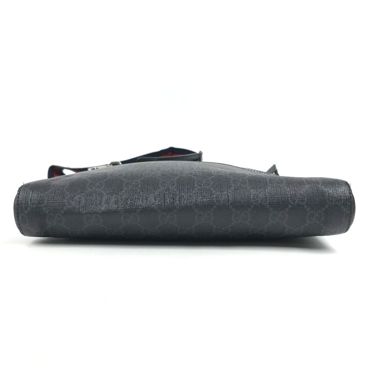 Gucci Black Gg Supreme Messenger Bag Shoulder Bag (Pre-Owned)