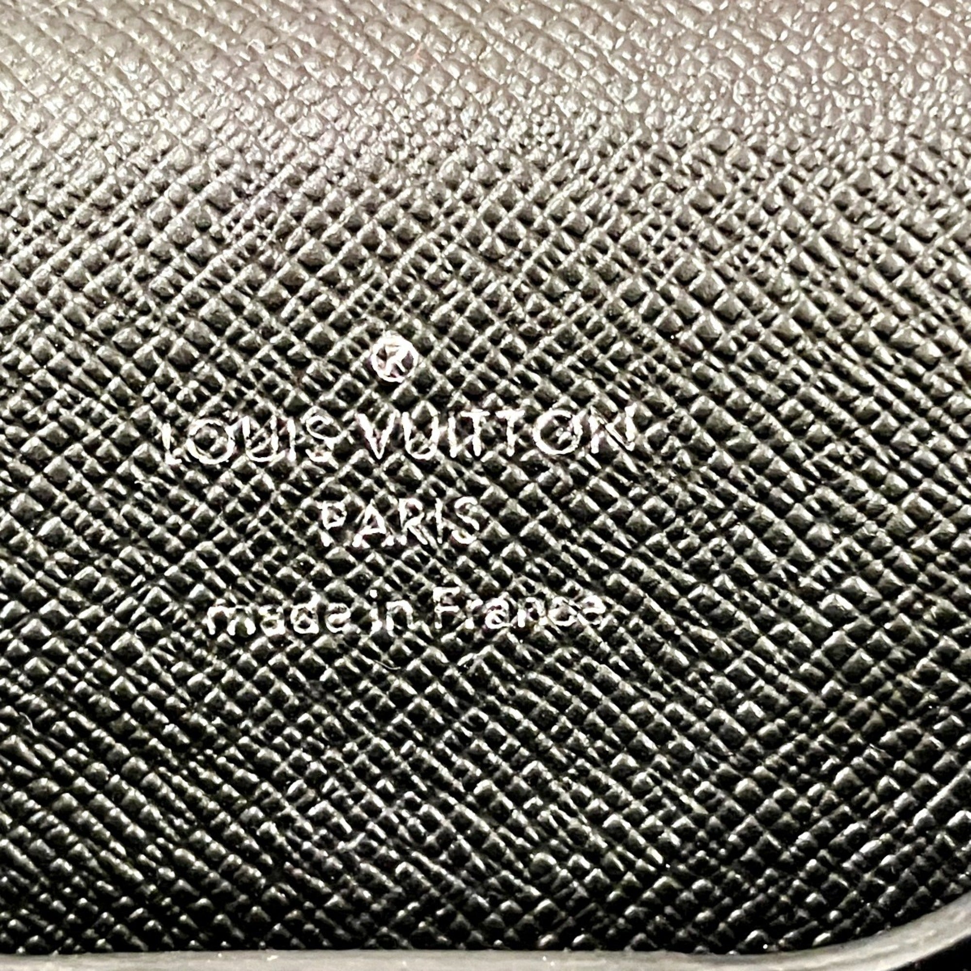 Louis Vuitton Black Leather Briefcase (Pre-Owned)