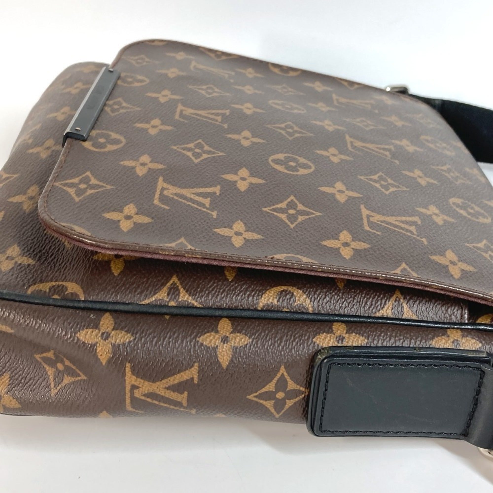 Louis Vuitton Black Brown Monogram Messenger Bag Shoulder Bag (Pre-Owned)