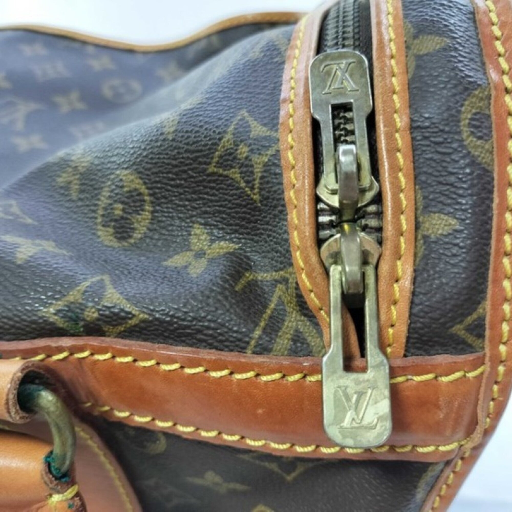 Louis Vuitton Brown Monogram Boston Bag Handbag (Pre-Owned)