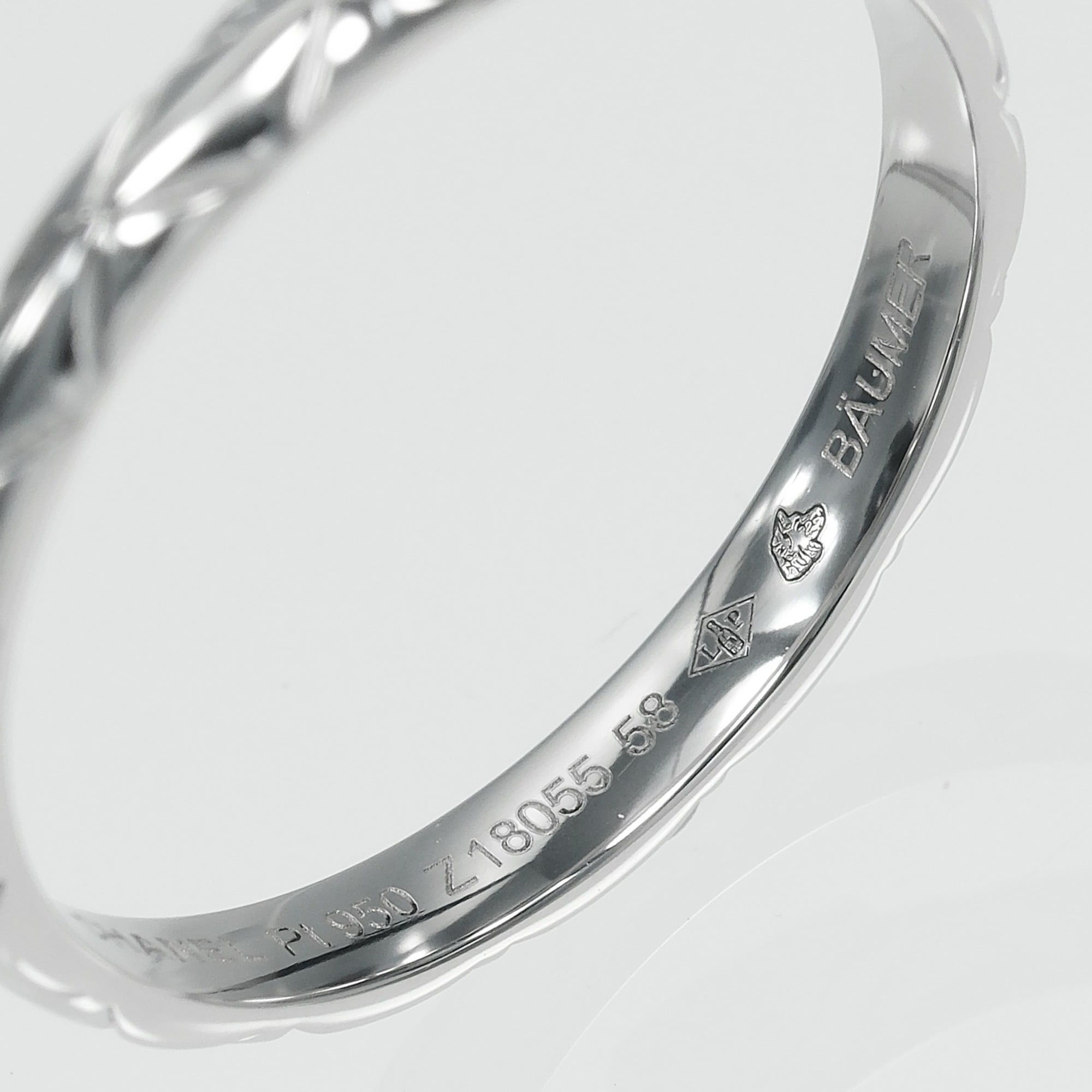 Chanel Matelasse Platinum 950 Band Ring (Pre-Owned)