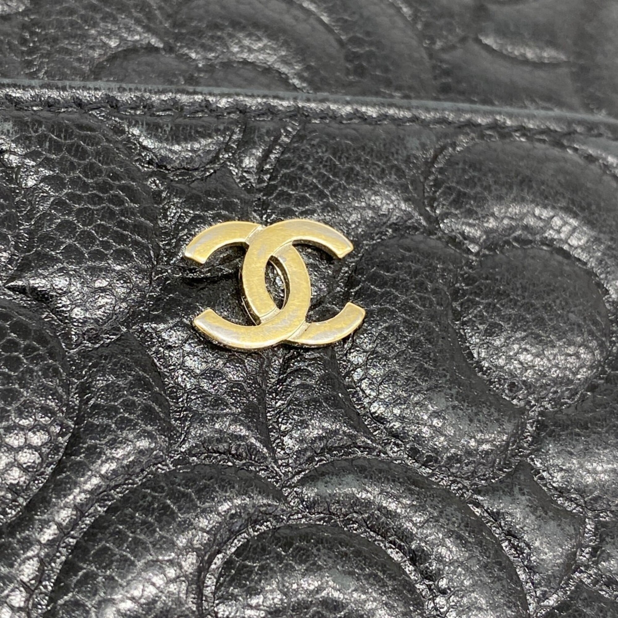 Chanel Black Grained Calfskin Long Wallet (Bi-Fold) (Pre-Owned)