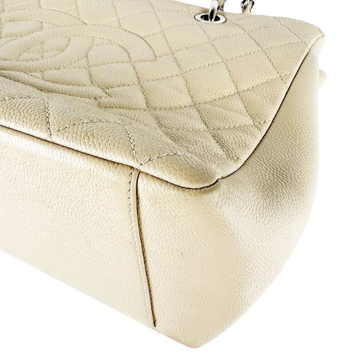 Chanel Grayish Grained Calfskin Shoulder Bag Tote Bag (Pre-Owned)