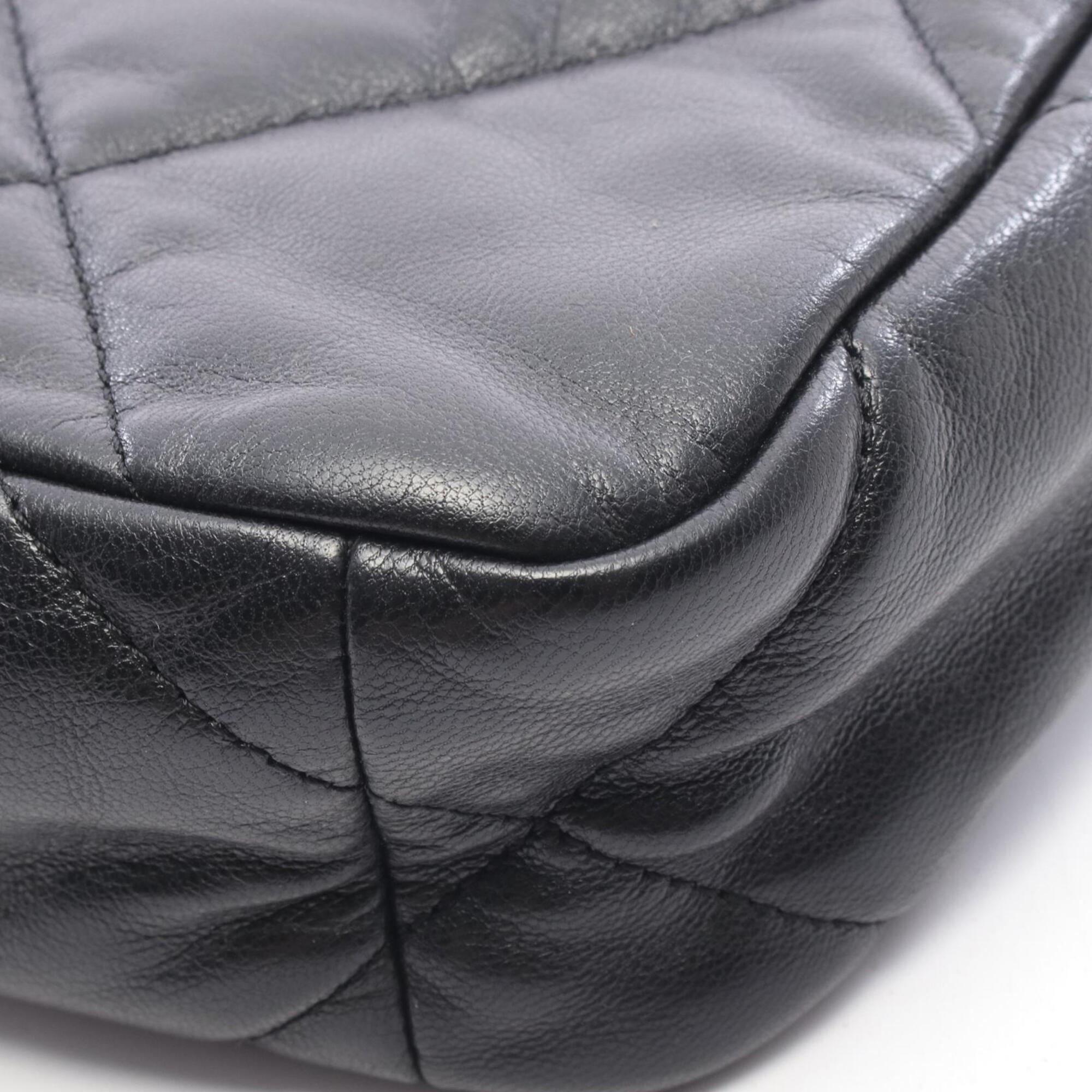 Chanel Black Leather Handbag Shoulder Bag (Pre-Owned)