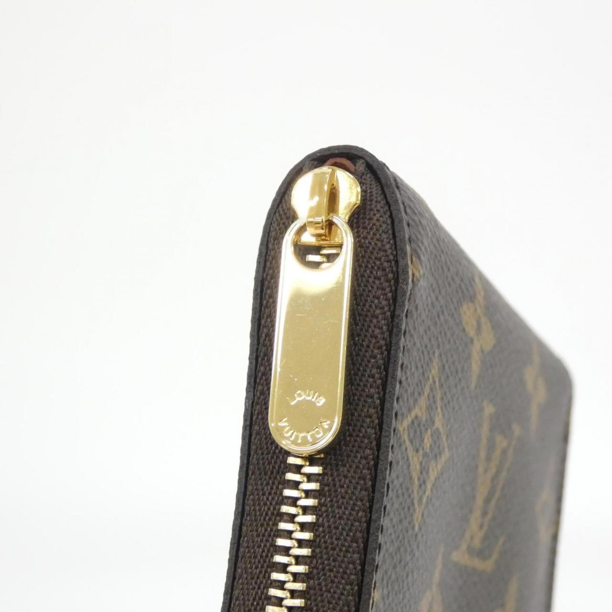 Louis Vuitton Marron Coated Canvas Coin Purse/Coin Case (Pre-Owned)