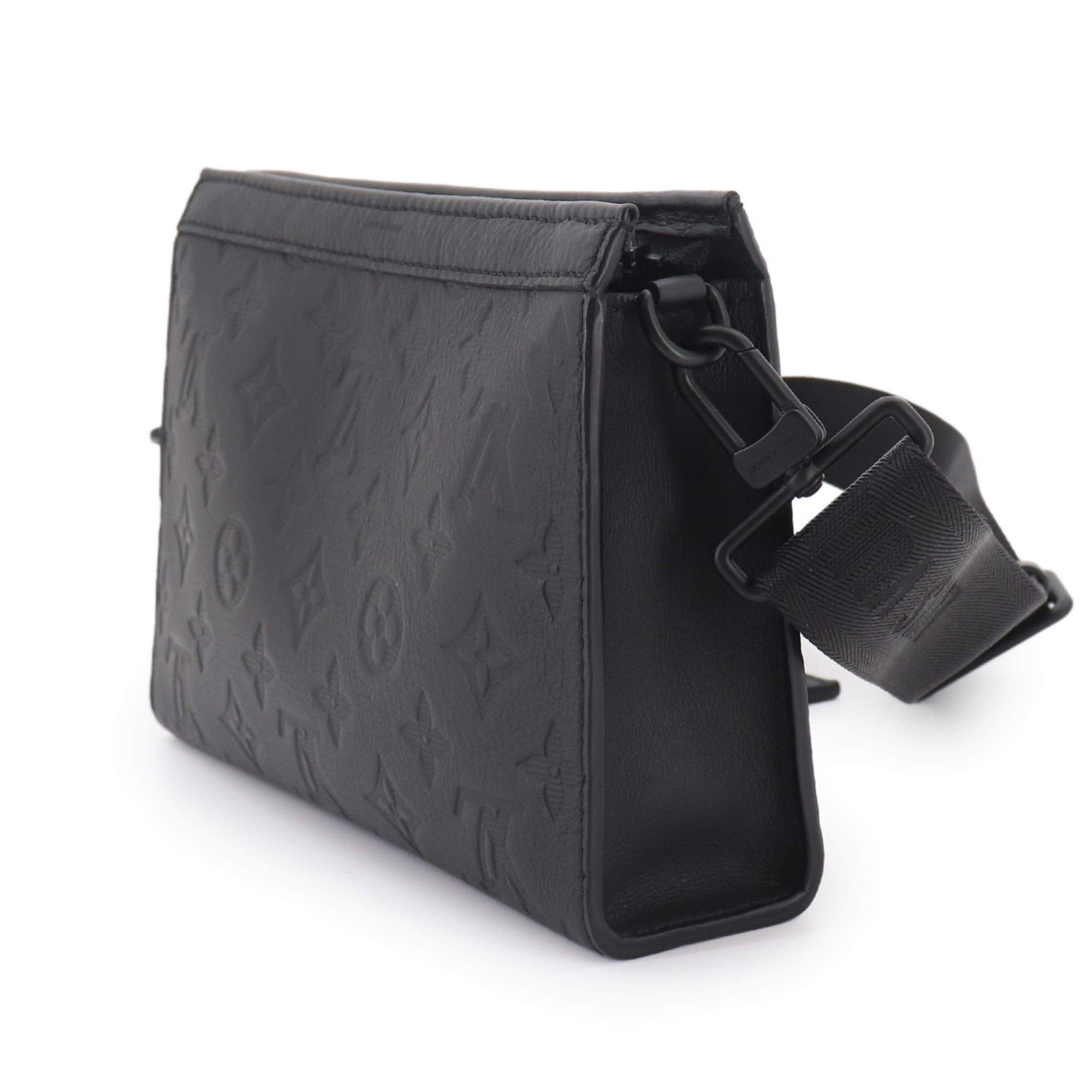 Louis Vuitton Black Monogram Shadow Leather Shoulder Bag (Pre-Owned)