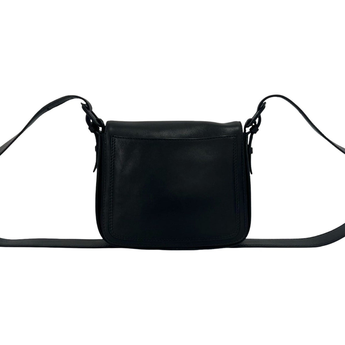 Chanel Black Leather Pochette Shoulder Bag (Pre-Owned)
