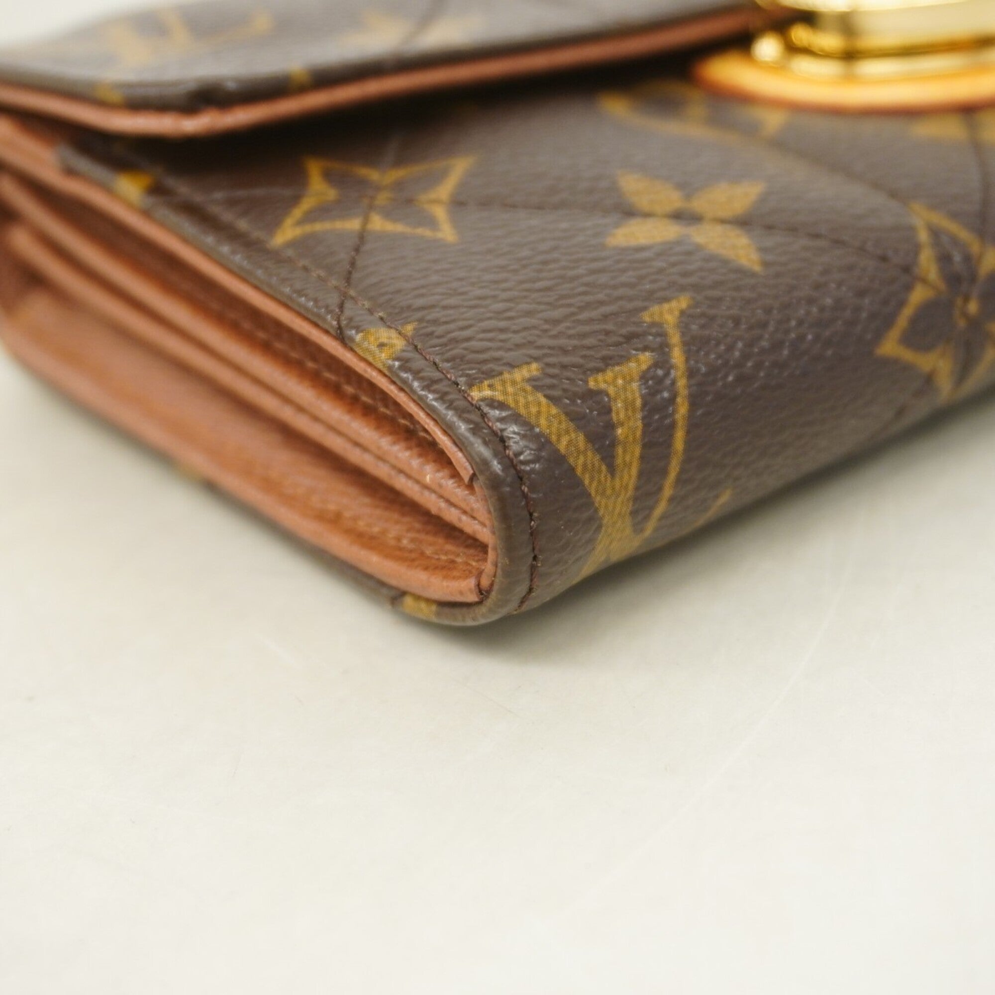 Louis Vuitton Brown Long Wallet (Bi-Fold) (Pre-Owned)