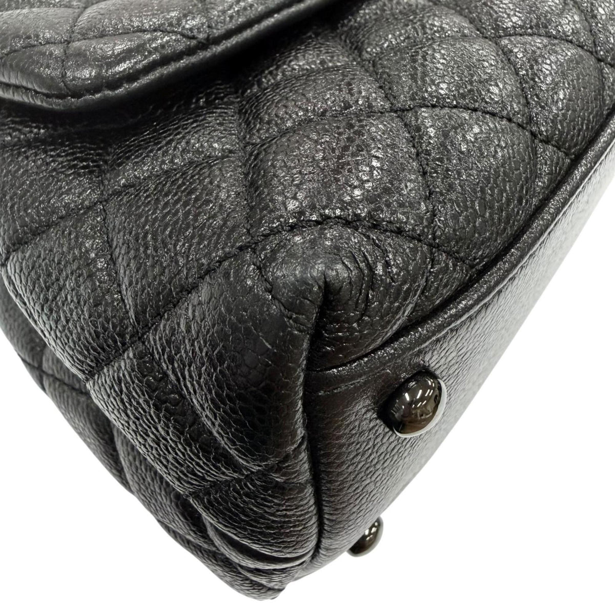 Chanel Black Grained Calfskin Handbag Shoulder Bag (Pre-Owned)