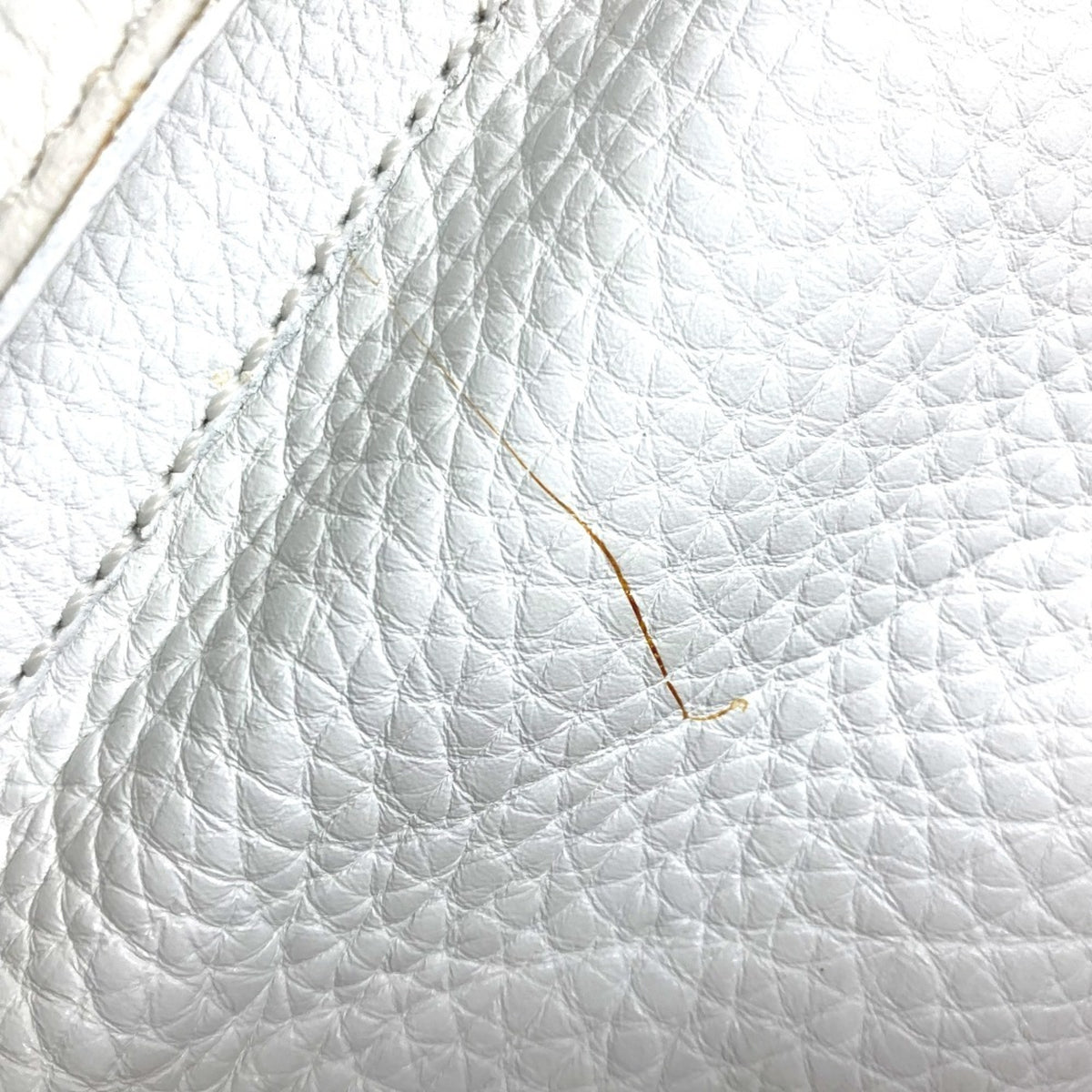 Fendi White Leather Shoulder Bag Tote Bag (Pre-Owned)