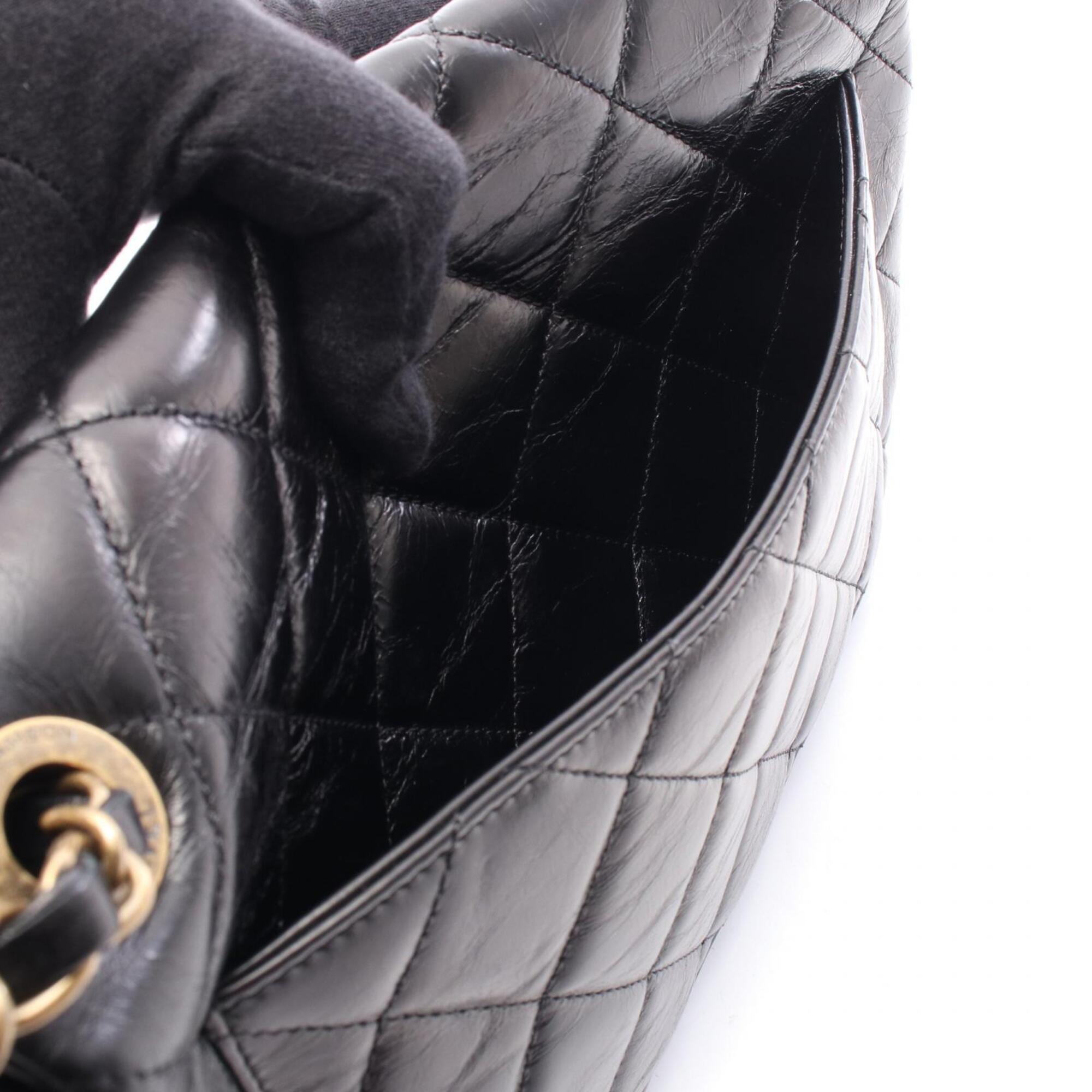 Chanel Matelasse Black Leather Handbag Shoulder Bag (Pre-Owned)