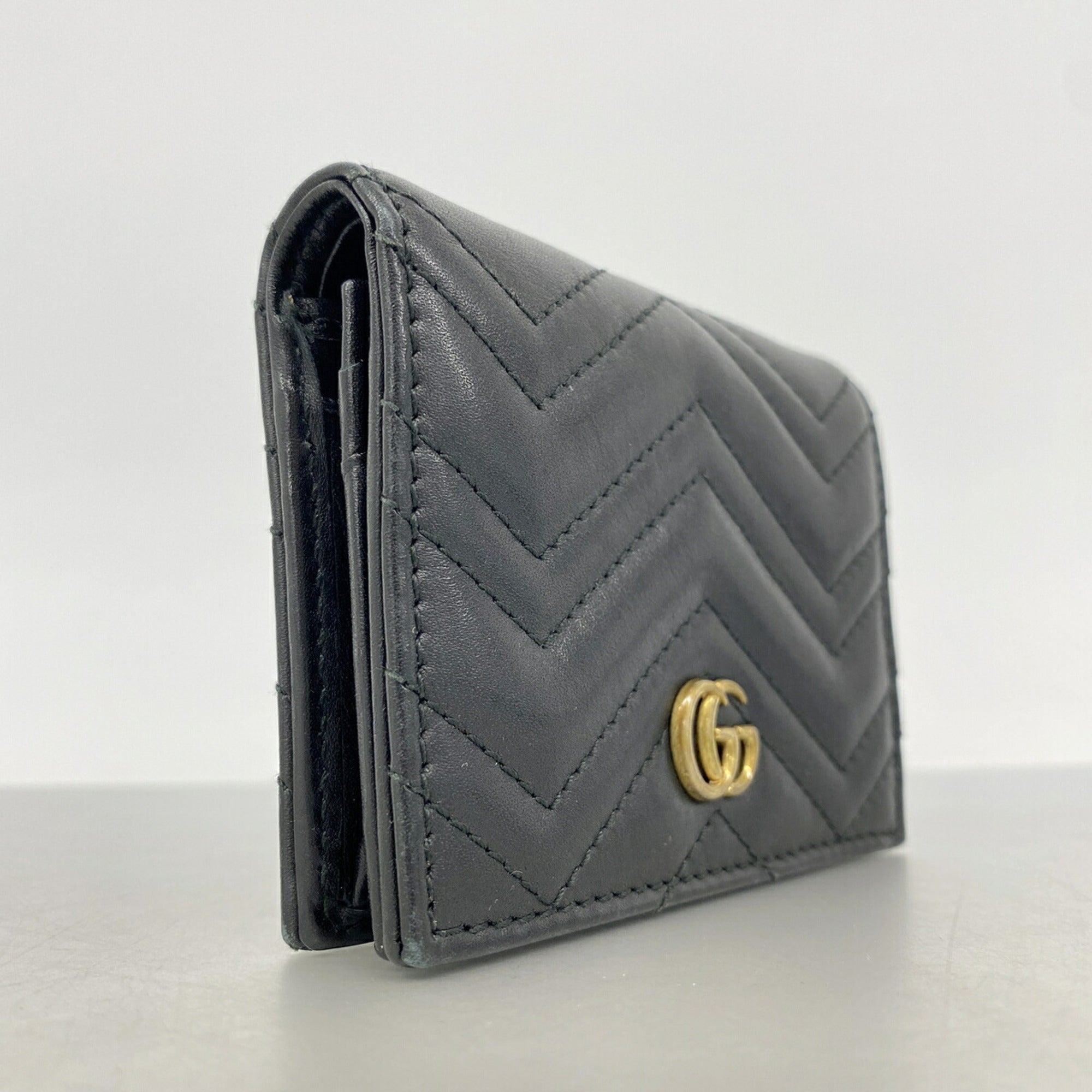 Gucci Black Leather Wallet (Bi-Fold) (Pre-Owned)
