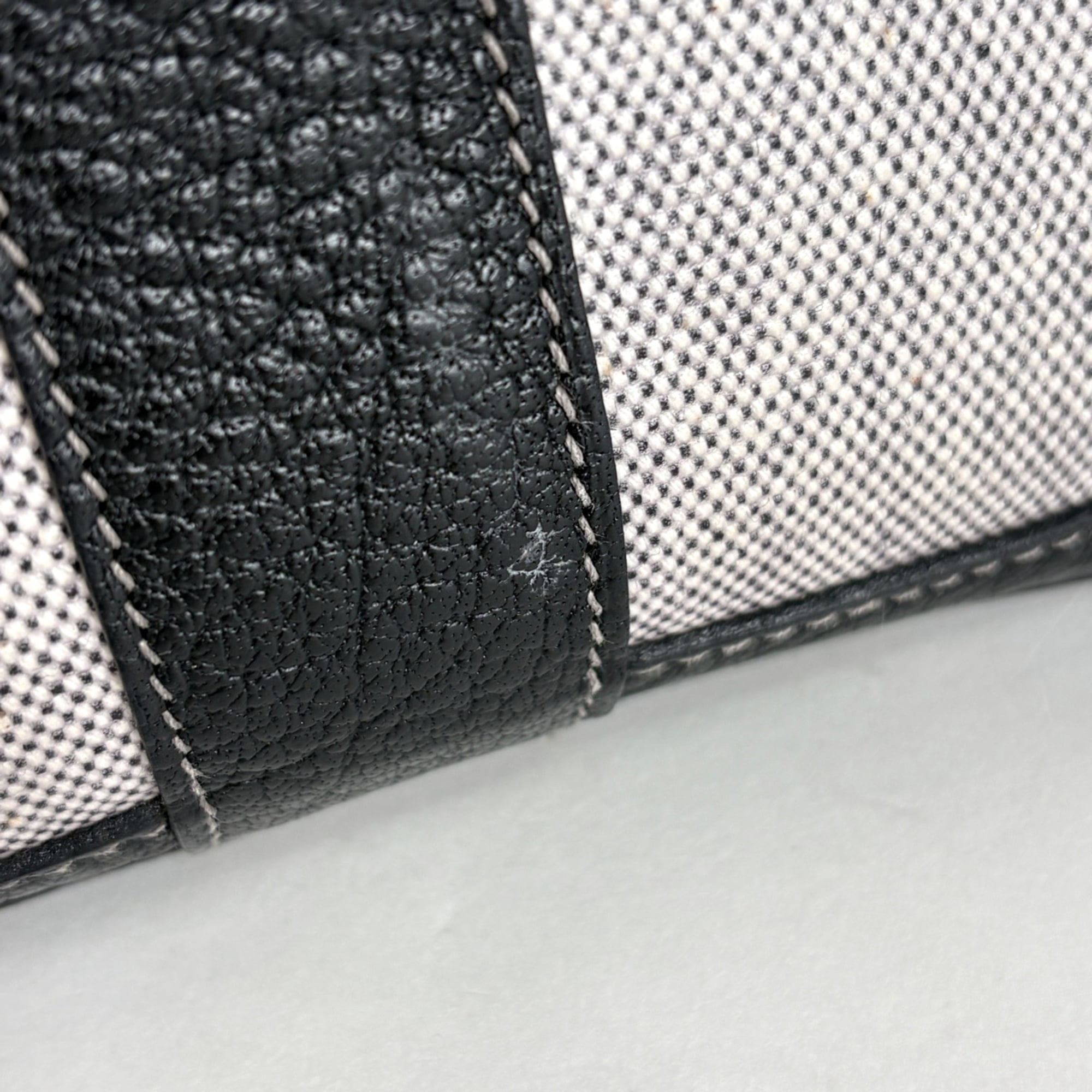 Hermes Black Gray Toile H Tote Bag (Pre-Owned)