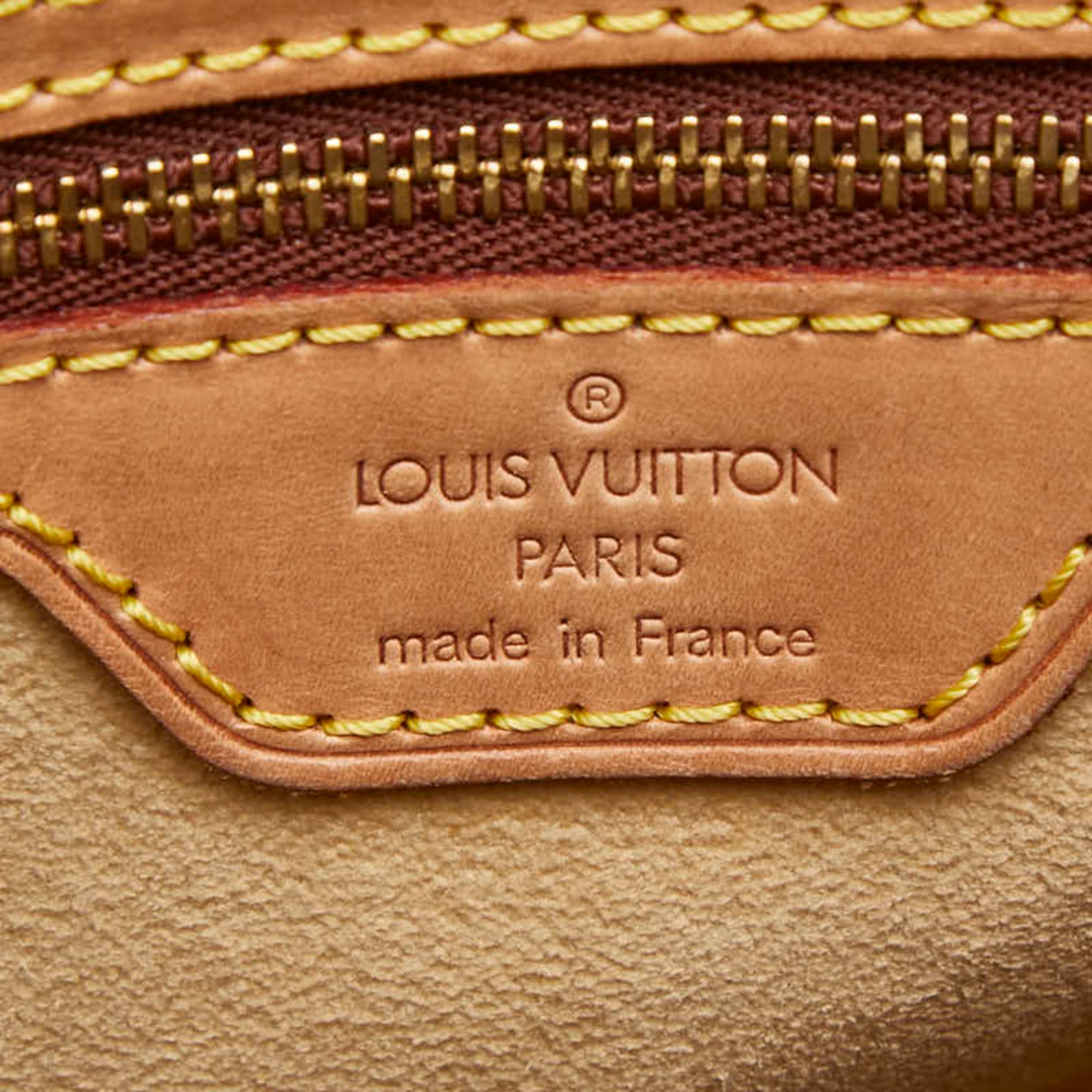 Louis Vuitton Brown Pvc Leather Handbag Shoulder Bag (Pre-Owned)