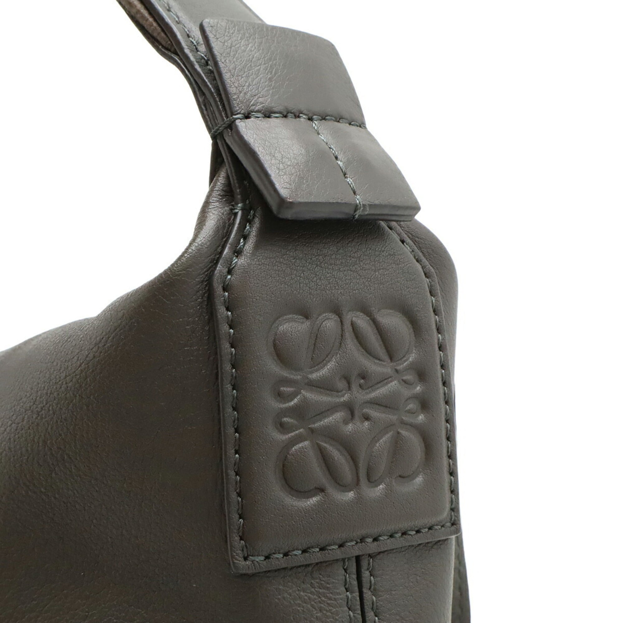 Loewe Charcoal Gray Leather Shoulder Bag (Pre-Owned)