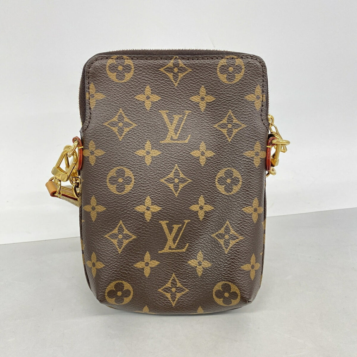 Louis Vuitton Brown Shoulder Bag (Pre-Owned)