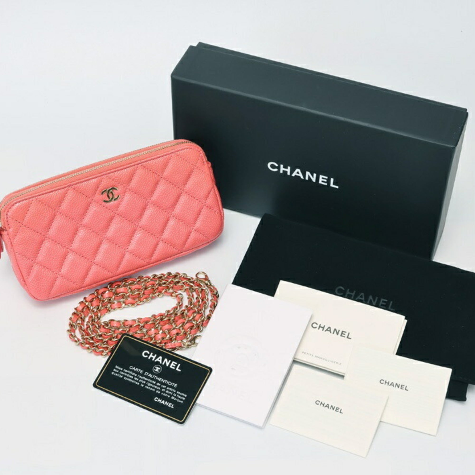 Chanel Pink Grained Calfskin Shoulder Bag (Pre-Owned)