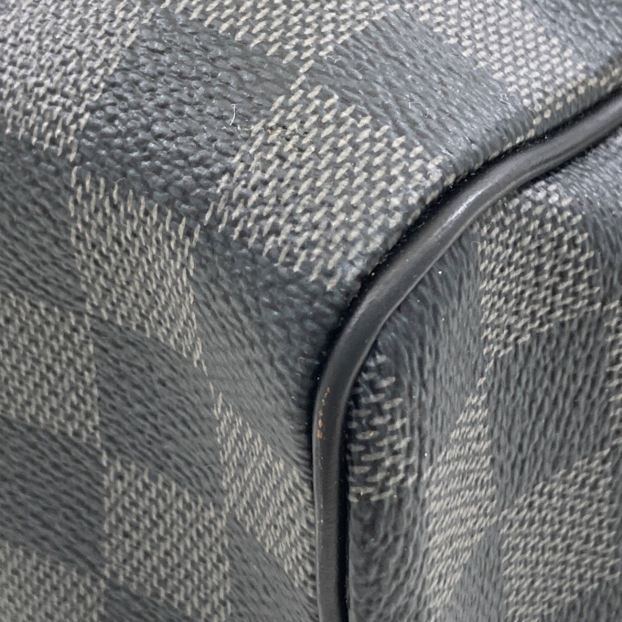 Louis Vuitton Damier Graphite Damier Canvas Shoulder Bag (Pre-Owned)