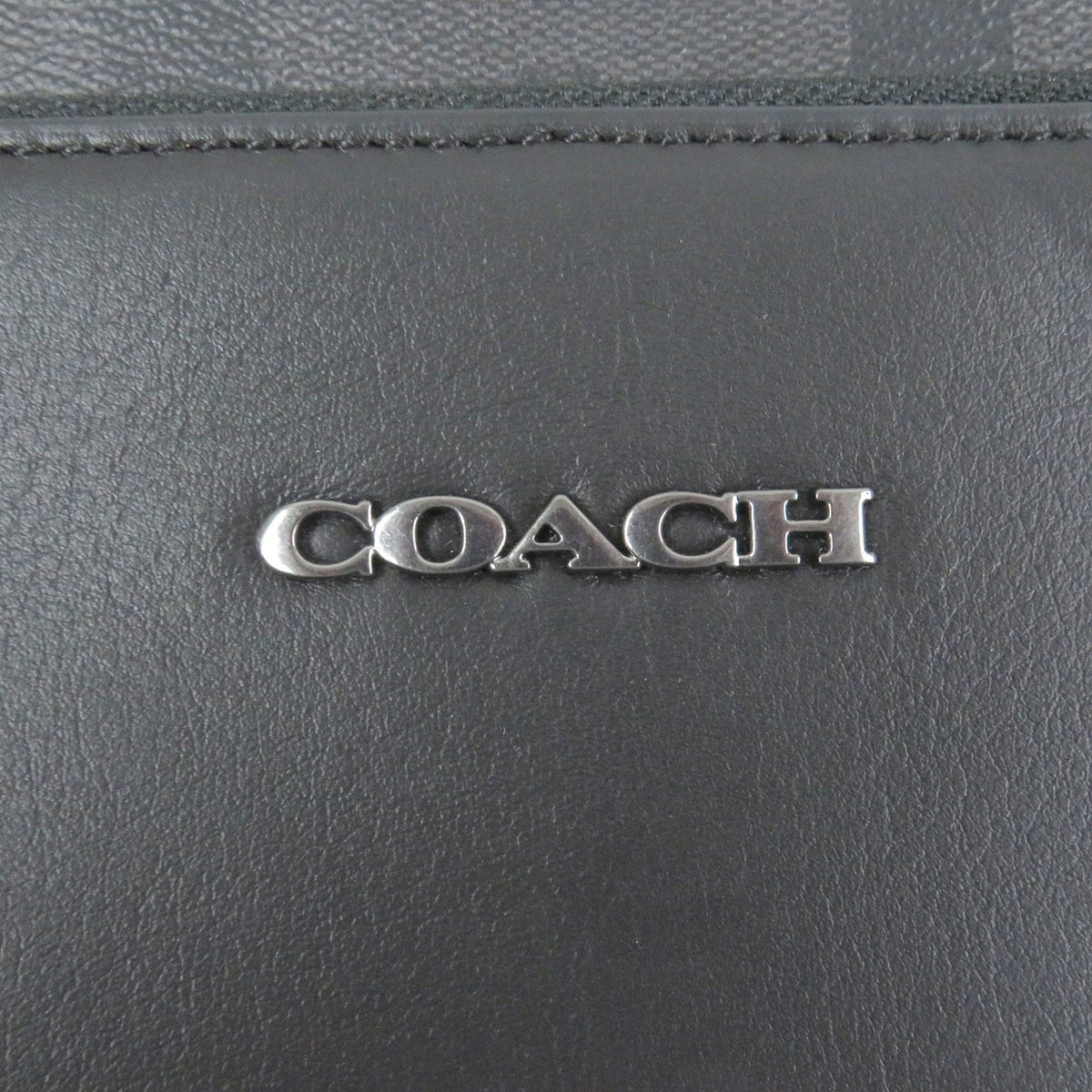 Coach Black Leather Clutch Bag (Pre-Owned)