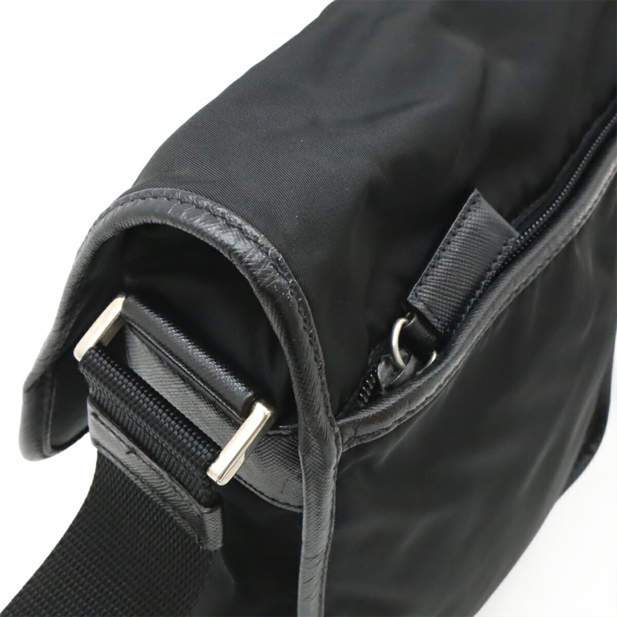 Prada Black Nero Nylon Leather Pochette Shoulder Bag (Pre-Owned)