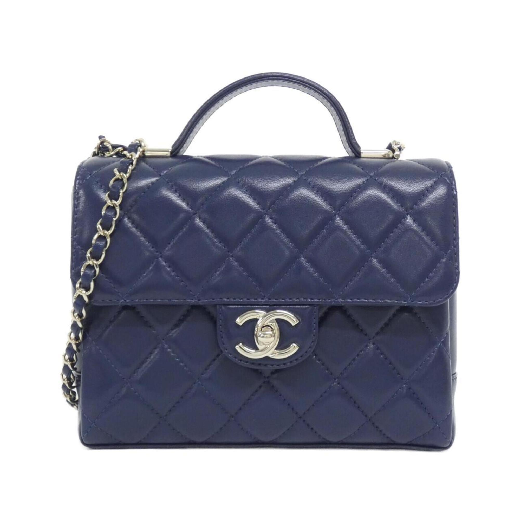 Chanel Navy Leather Handbag (Pre-Owned)