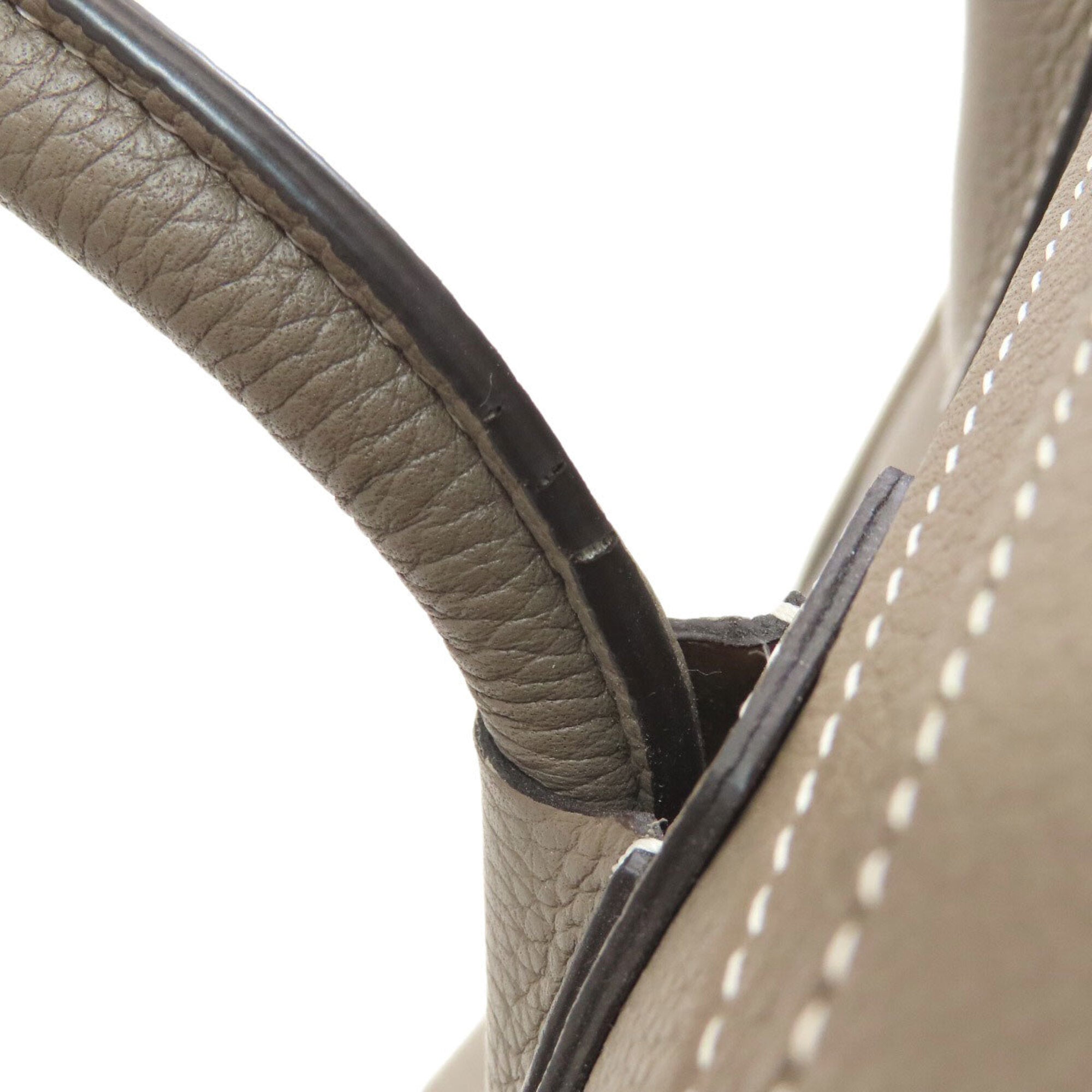 Celine Luggage Beige Leather Handbag (Pre-Owned)
