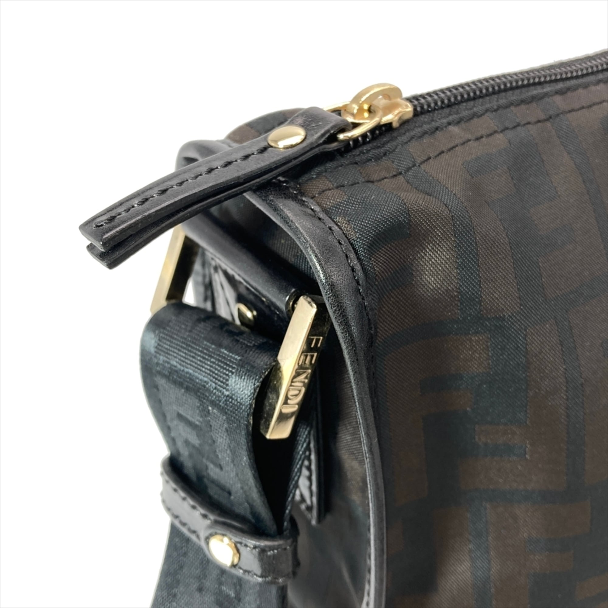 Fendi Brown Nylon Shoulder Bag (Pre-Owned)