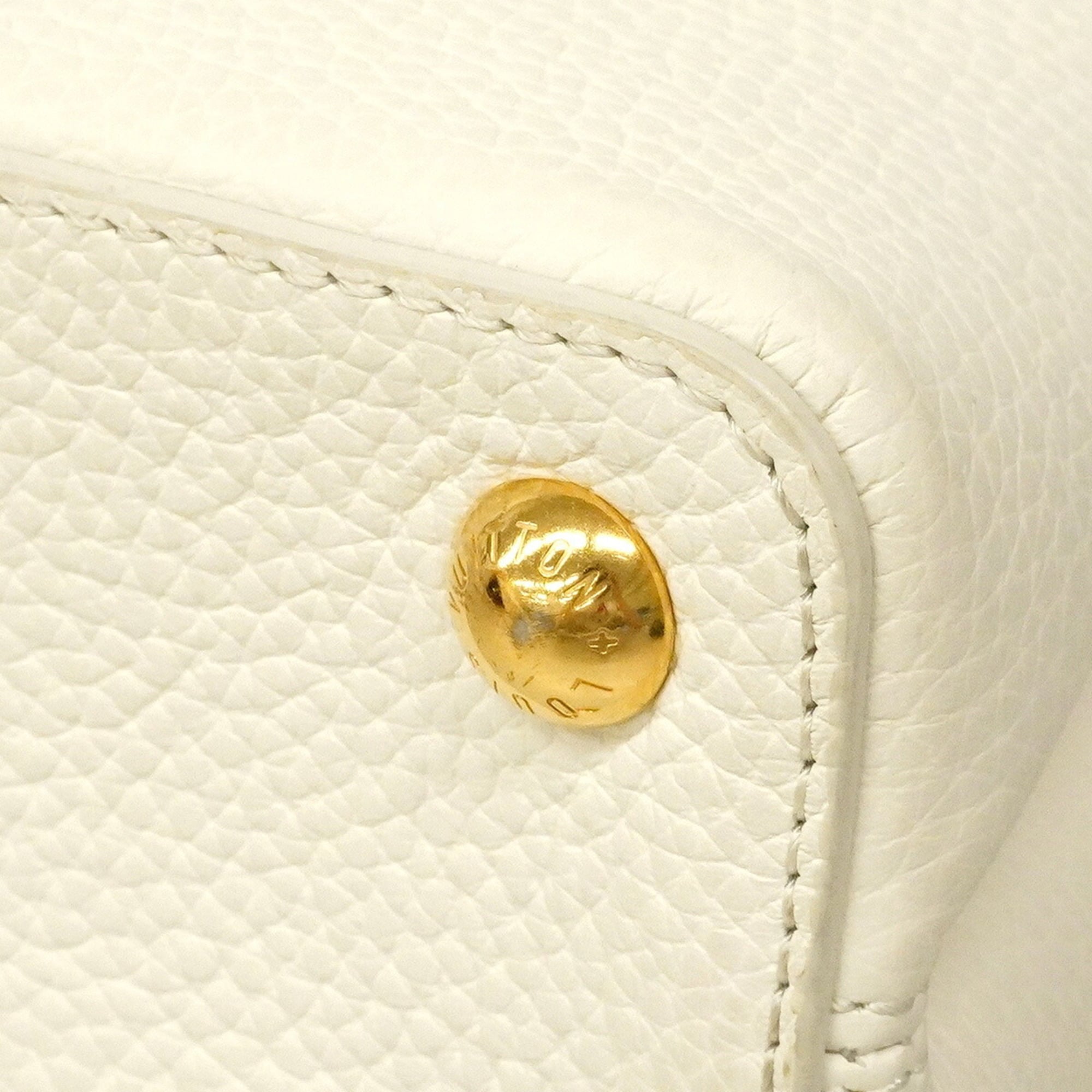 Louis Vuitton White Handbag (Pre-Owned)