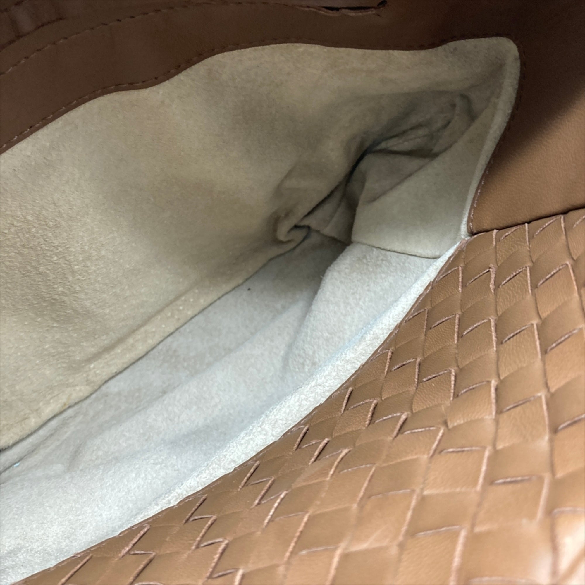 Bottega Veneta Brown Leather Handbag (Pre-Owned)
