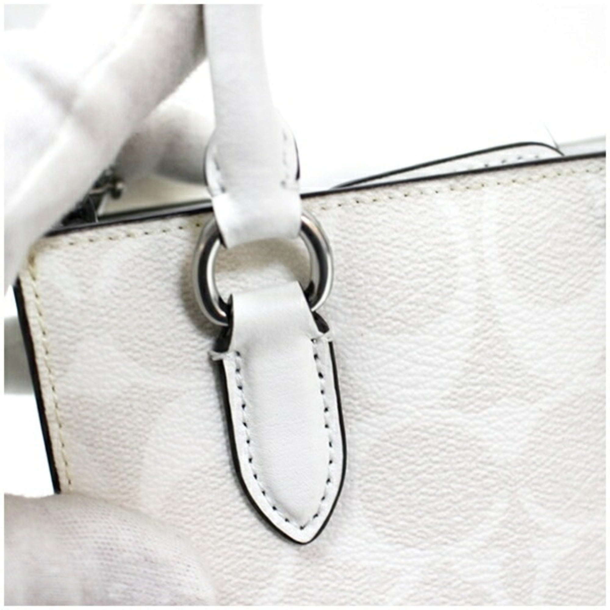Coach Beige Black Light Gray White Leather Shoulder Bag Tote Bag (Pre-Owned)
