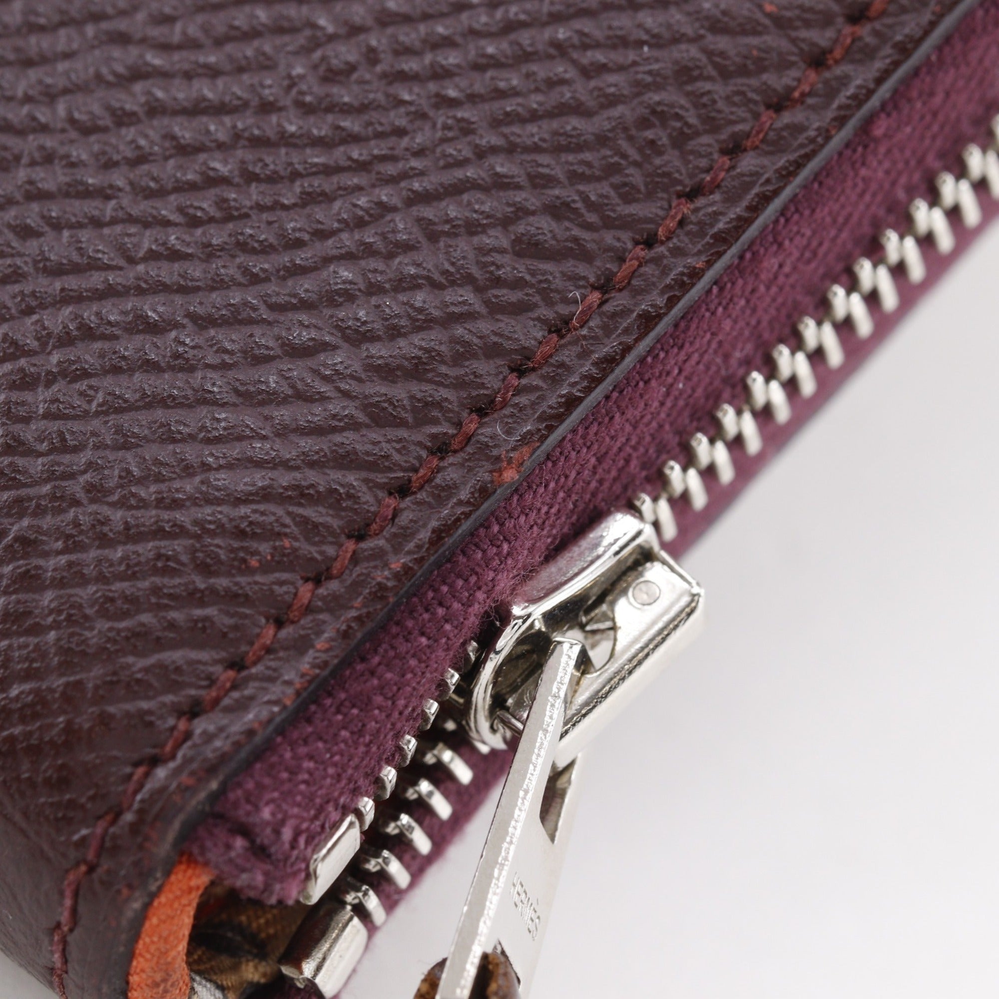 Hermes Red Color Wine Epsom Leather Long Wallet (Bi-Fold) (Pre-Owned)