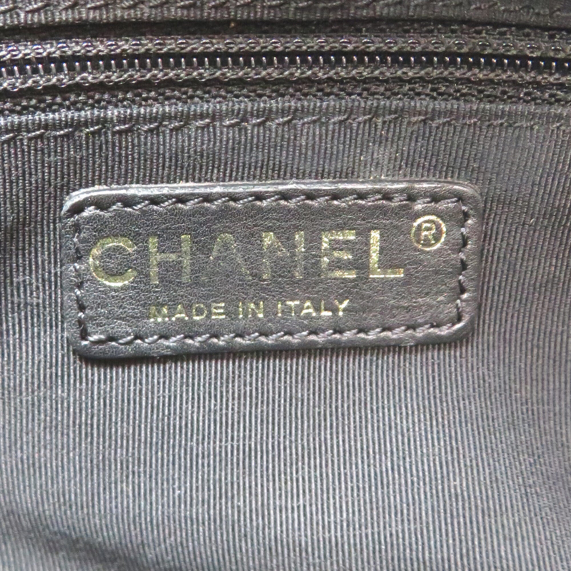 Chanel Black Grained Calfskin Tote Bag (Pre-Owned)