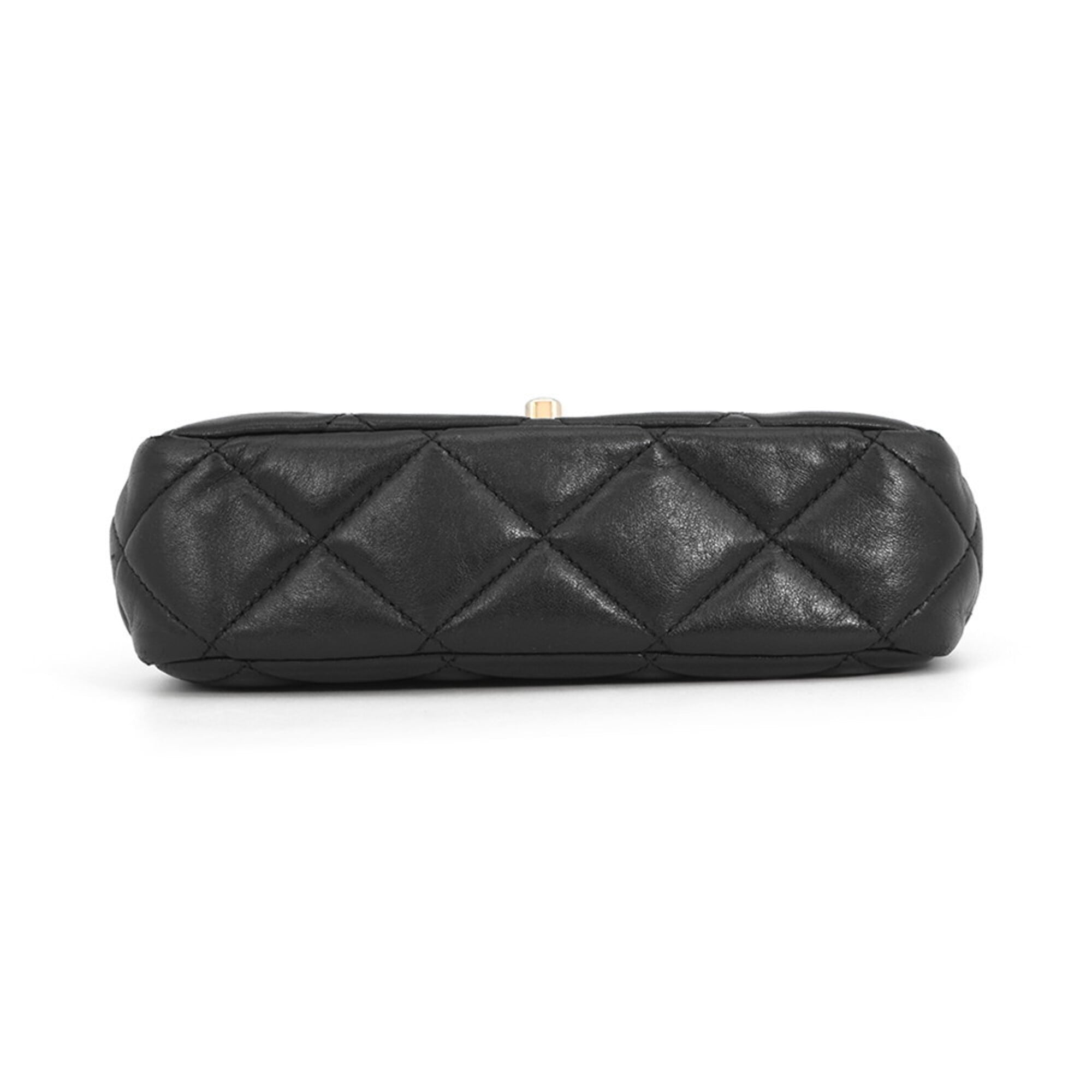 Chanel Black Leather Handbag Shoulder Bag (Pre-Owned)