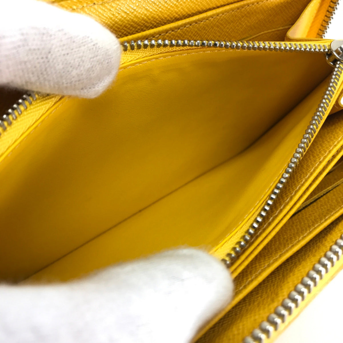 Louis Vuitton Yellow Leather Long Wallet (Bi-Fold) (Pre-Owned)