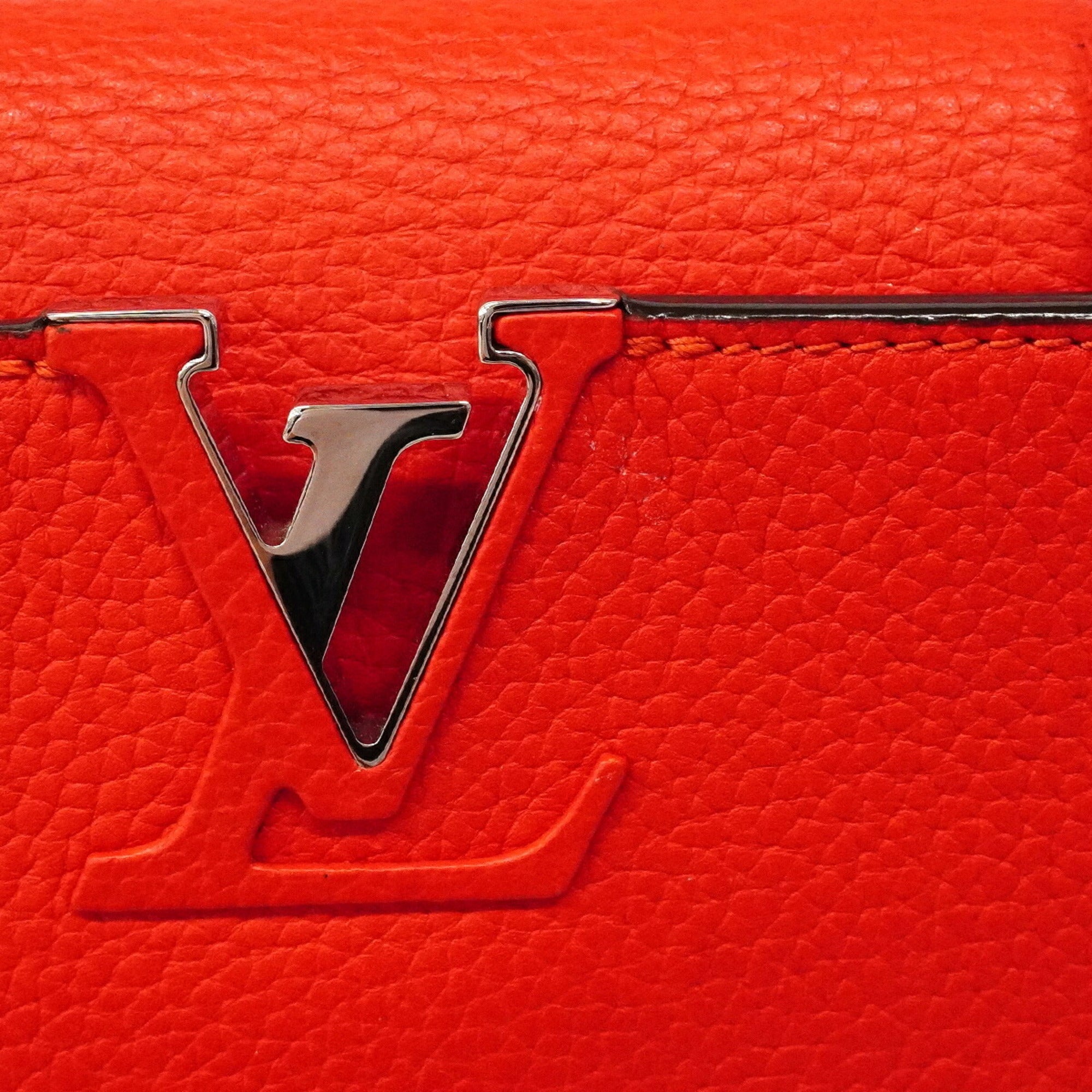Louis Vuitton Red Color Handbag (Pre-Owned)