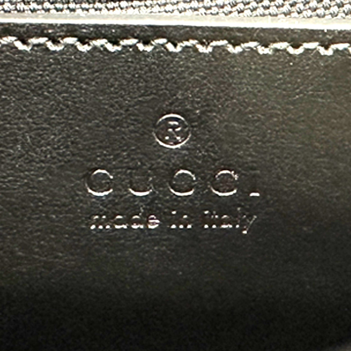 Gucci Black Leather Shoulder Bag (Pre-Owned)