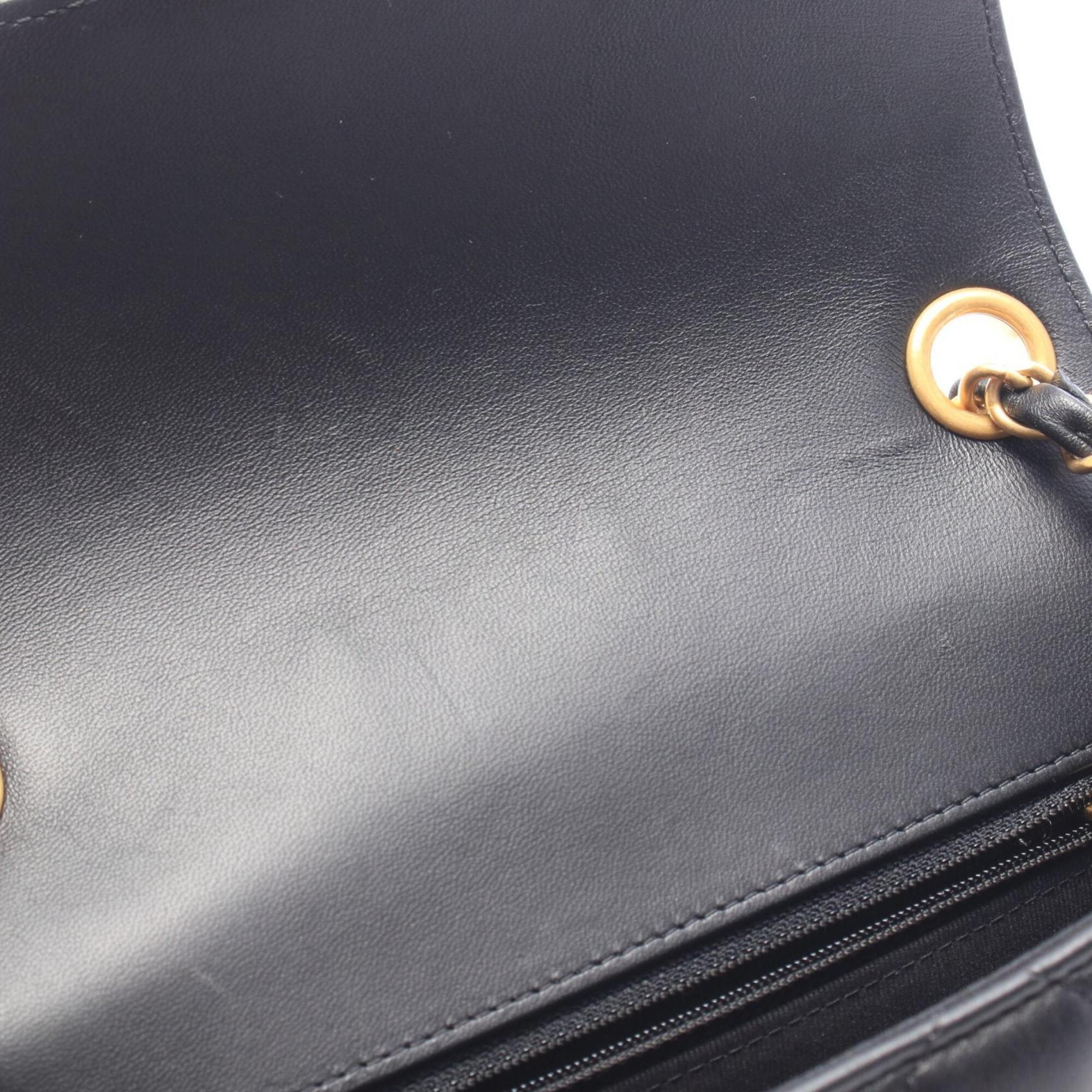 Chanel Black Leather Shoulder Bag (Pre-Owned)