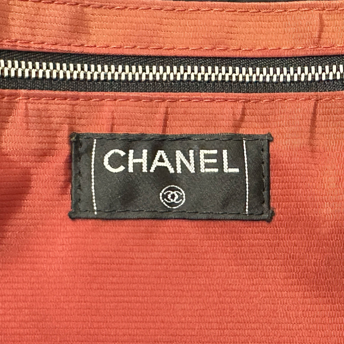 Chanel Black Nylon Tote Bag (Pre-Owned)