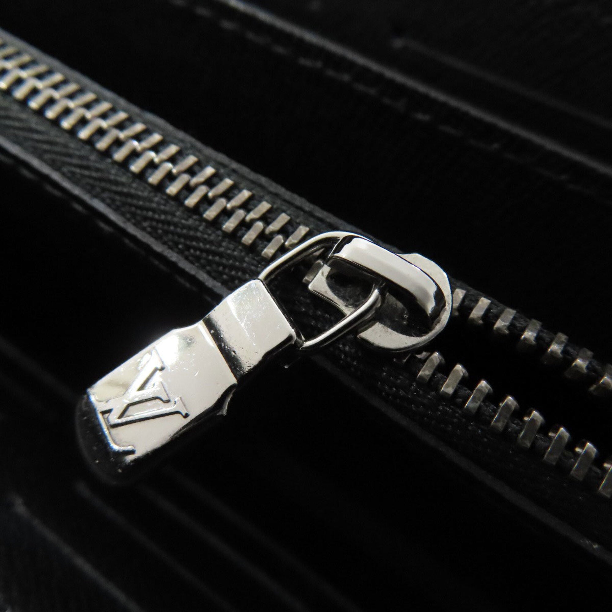Louis Vuitton Black Monogram Eclipse Clutch Bag (Pre-Owned)