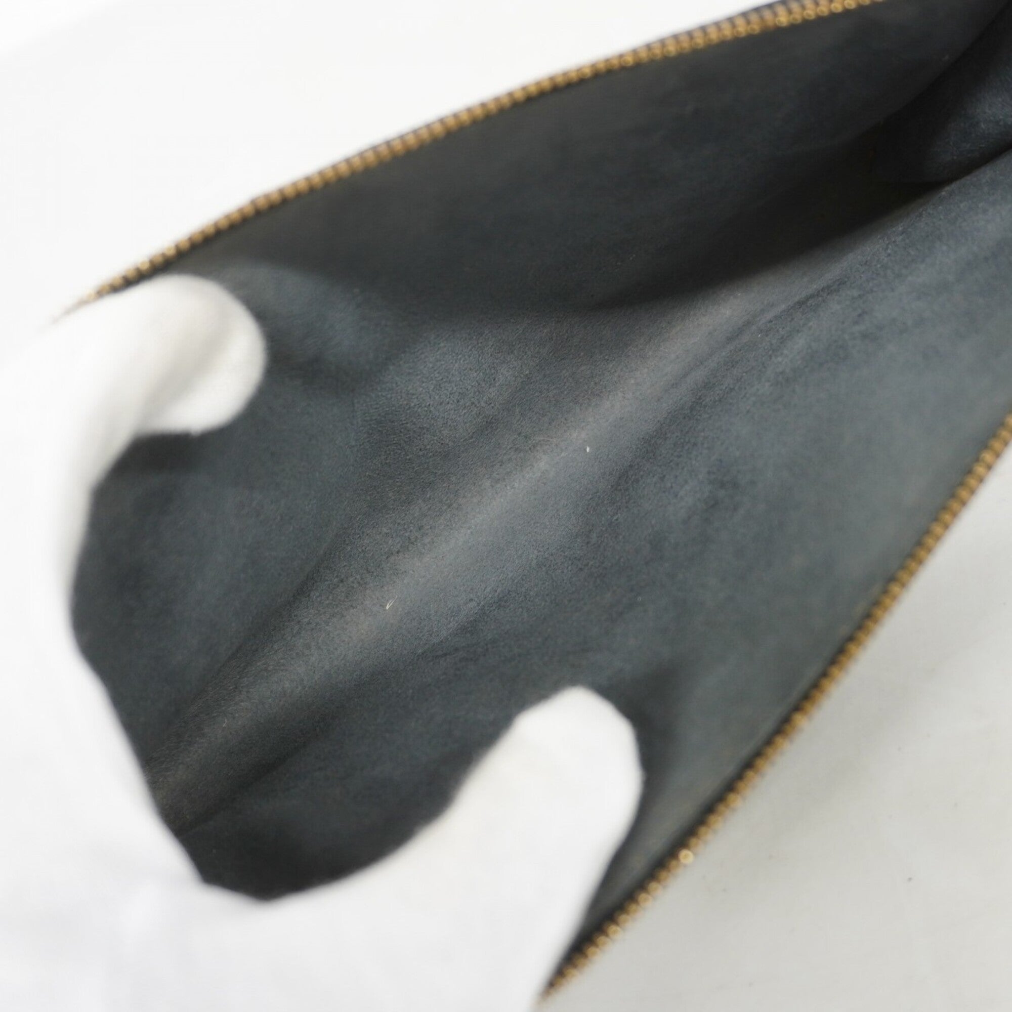 Louis Vuitton Noir Pouch (Pre-Owned)